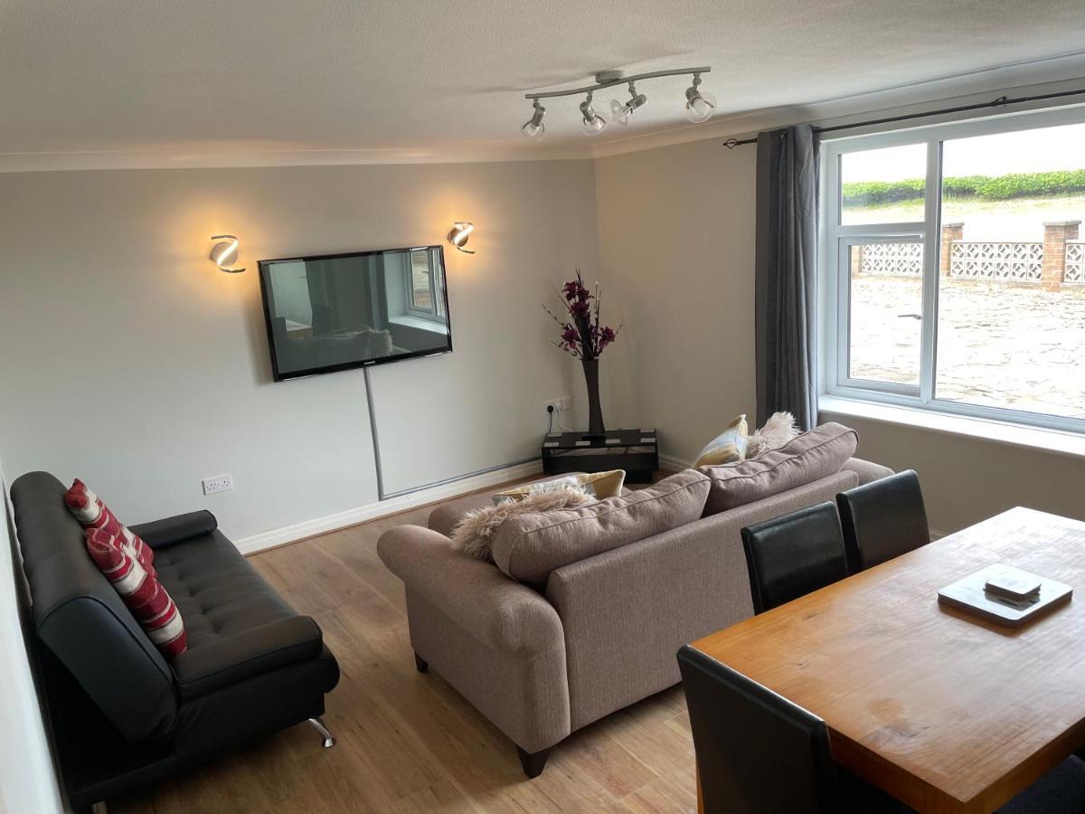 Crescent Court Villa Blackpool Exterior photo